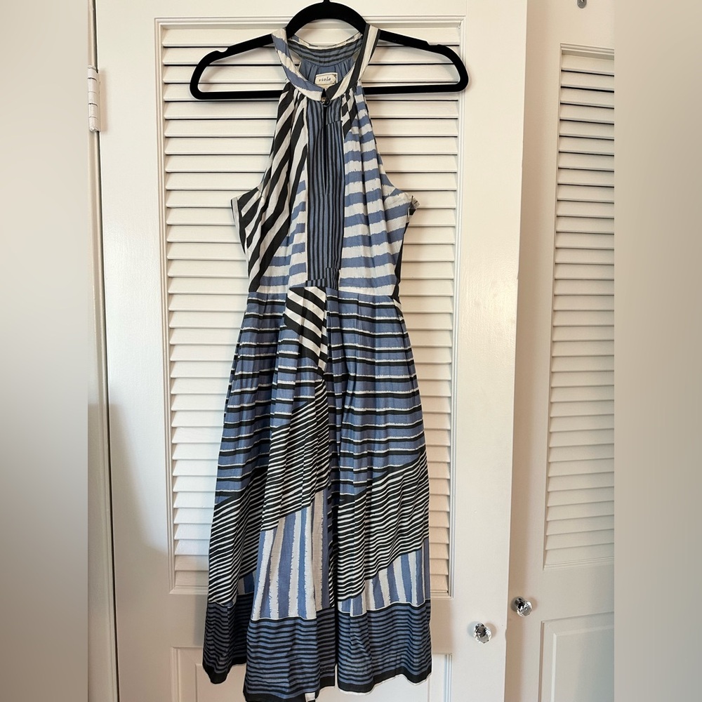 Classic Anthropologie dress, timeless print and classic neckline.